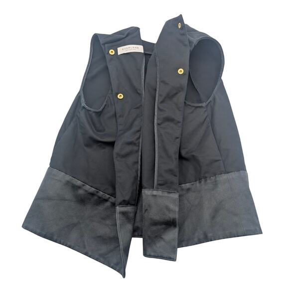 Everlane Women’s Sleeveless Vest Satin Bottom Panel & Gold Snap Buttons Size 4 - Picture 5 of 12